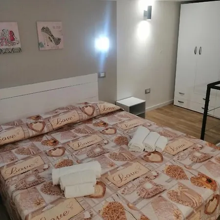 ゲストハウス Casa Vacanza Al Massimo パレルモ
